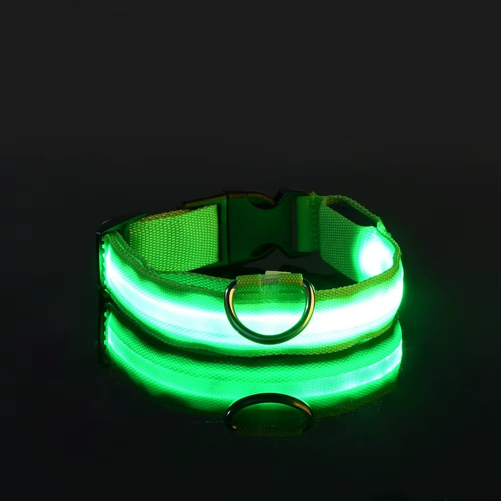 SafeGlow™ LED-Halsband – Laat je hond schitteren, dag & nacht
