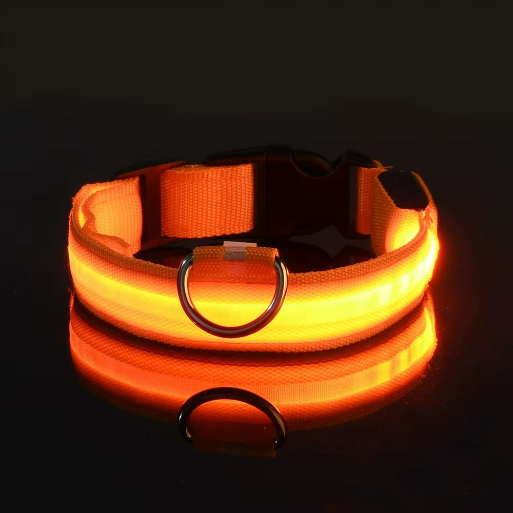 SafeGlow™ LED-Halsband – Laat je hond schitteren, dag & nacht